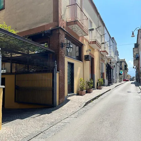 Via Roma Couette-café Pompéi