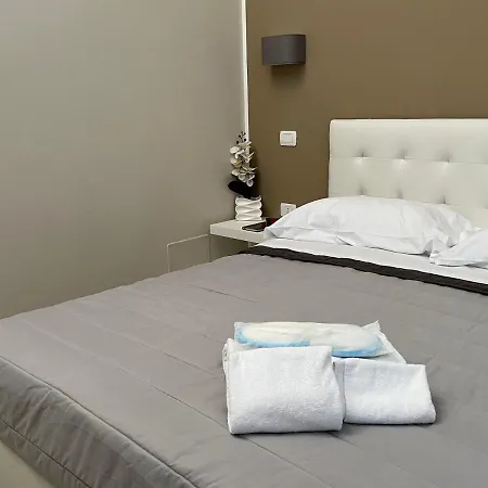 Via Roma ポンペイ