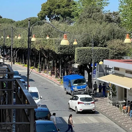 Via Roma